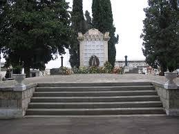 AVVISO PUBBLICO - BANDO PER LA CONCESSIONE DI N. 95 LOCULI DA REALIZZARSI PRESSO IL CIMITERO COMUNALE